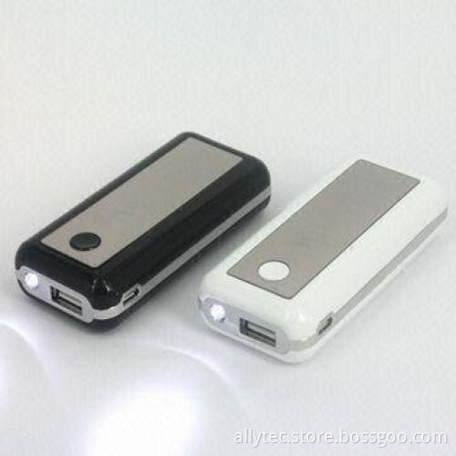 4,400mAh Power Bank for Charging iPhone, Smartphones, PDA, PSP, GPS and Digital Devices